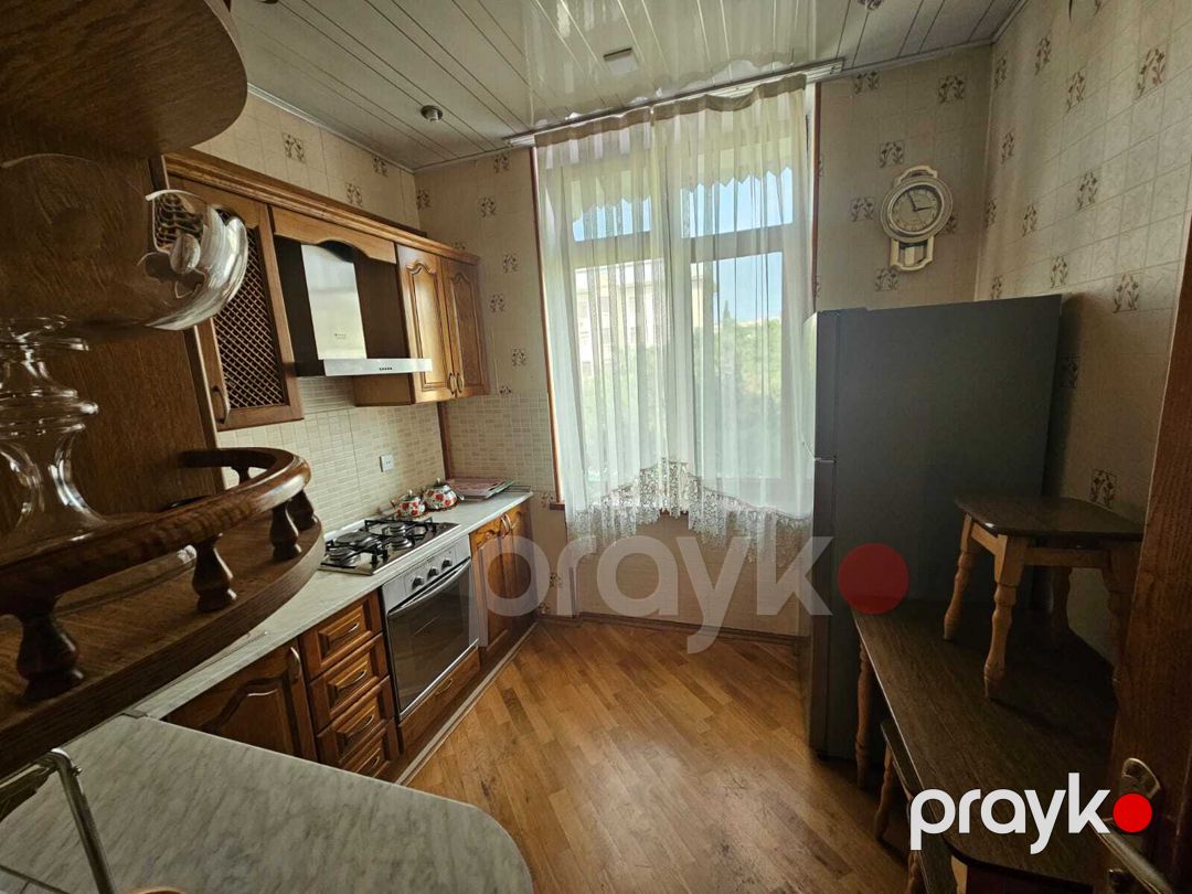 İcarəyə verilir 3 otaqlı köhnə tikili 130 m² — Mənzil, Bakı (10)