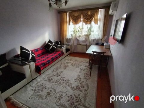 Satılır 2 otaqlı köhnə tikili 70 m² — Bakı