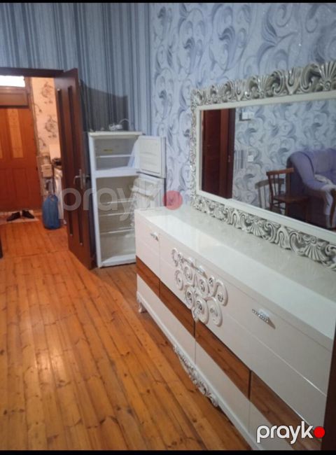 4-otaqlı mənzil, 8 Noyabr pr., 80 m² — Bakı