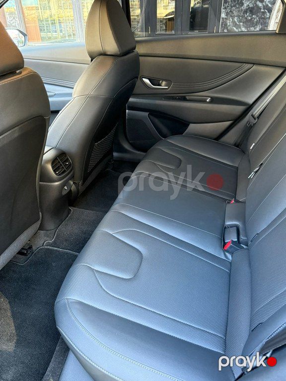 Hyundai Elantra, 1.5 L, 2024 il, 13 500 km — Avtomobillər, Bakı (4)
