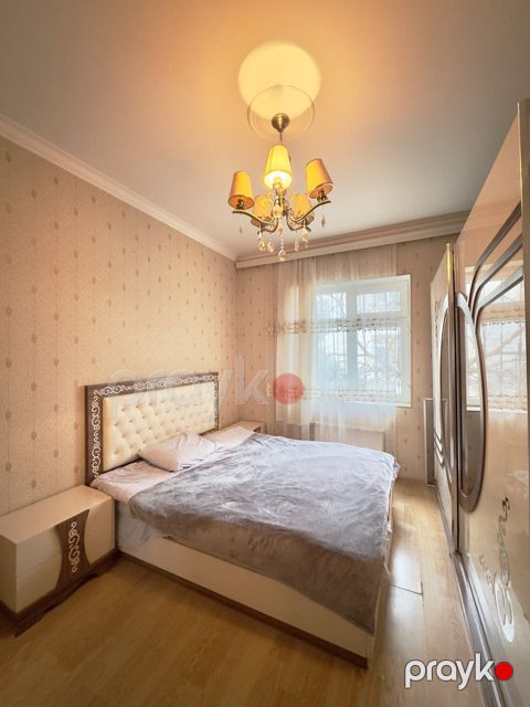 Satılır 3 otaqlı köhnə tikili 80 m² — Bakı