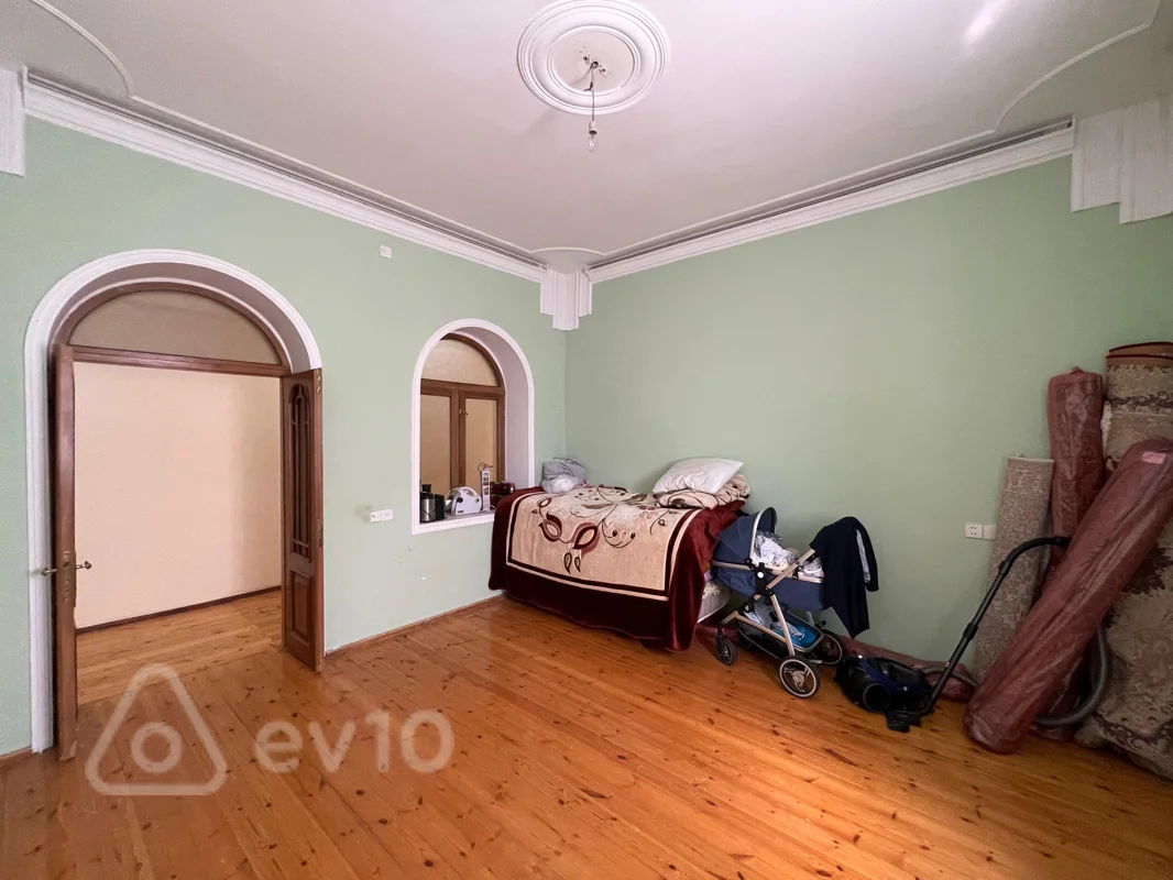 6 otaqlı həyət evi, 750 m², Qoşa zaprafkanin yani — Ev, villa, Bakı (10)