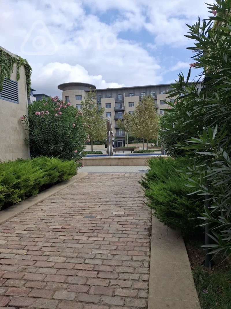 5 otaqlı mənzil, 206 m², Fəvvarələr Meydanı — Bakı