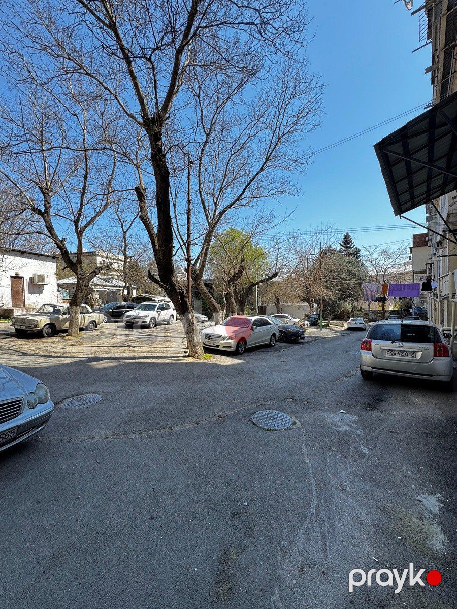 Satılır 2 otaqlı köhnə tikili 35 m² — Mənzil, Bakı (11)