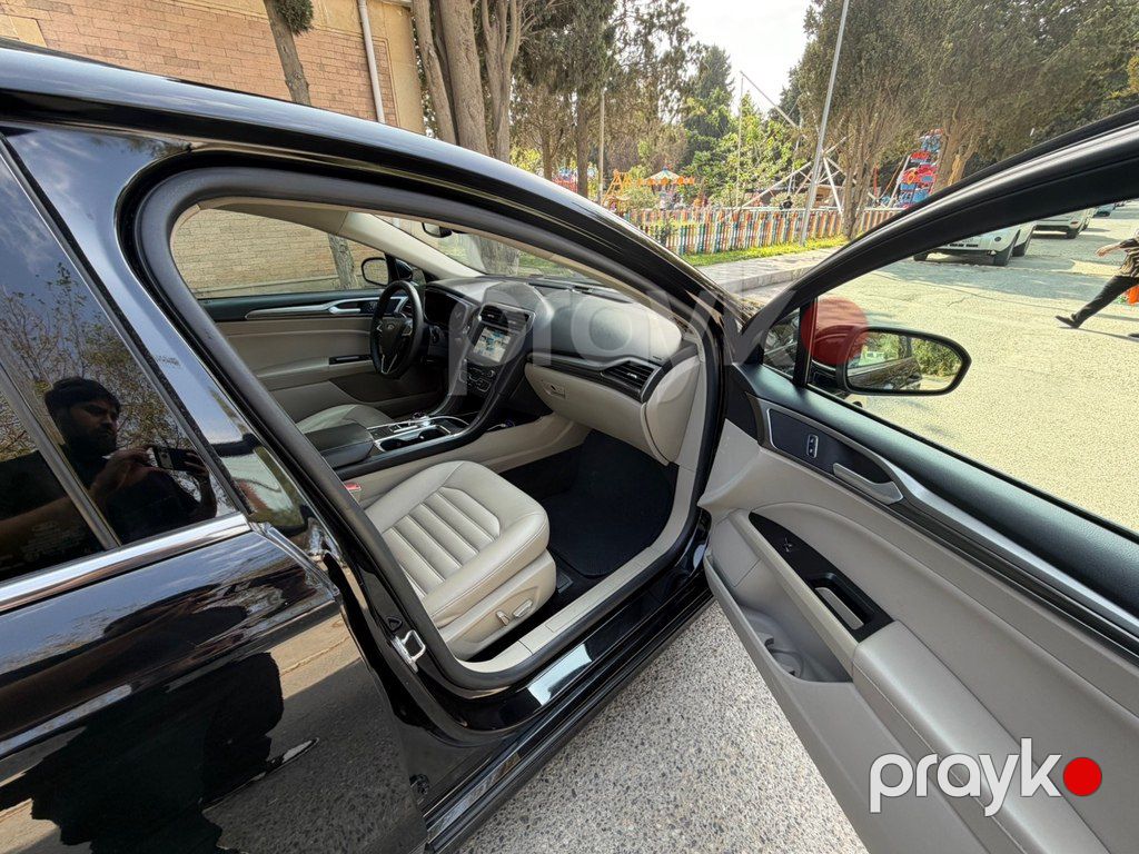Ford Fusion (North America), 2.0 L, 1.4 kWh, 2019 il, 226 000 km — Avtomobillər, Bakı (9)