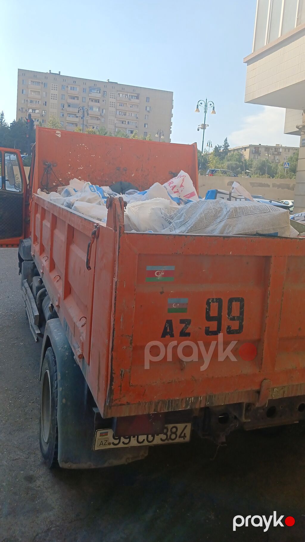Yükdaşıma və tullantıların daşınması xidməti - Tikinti, təmir və — Yük daşıma xidmətləri, Bakı (2)