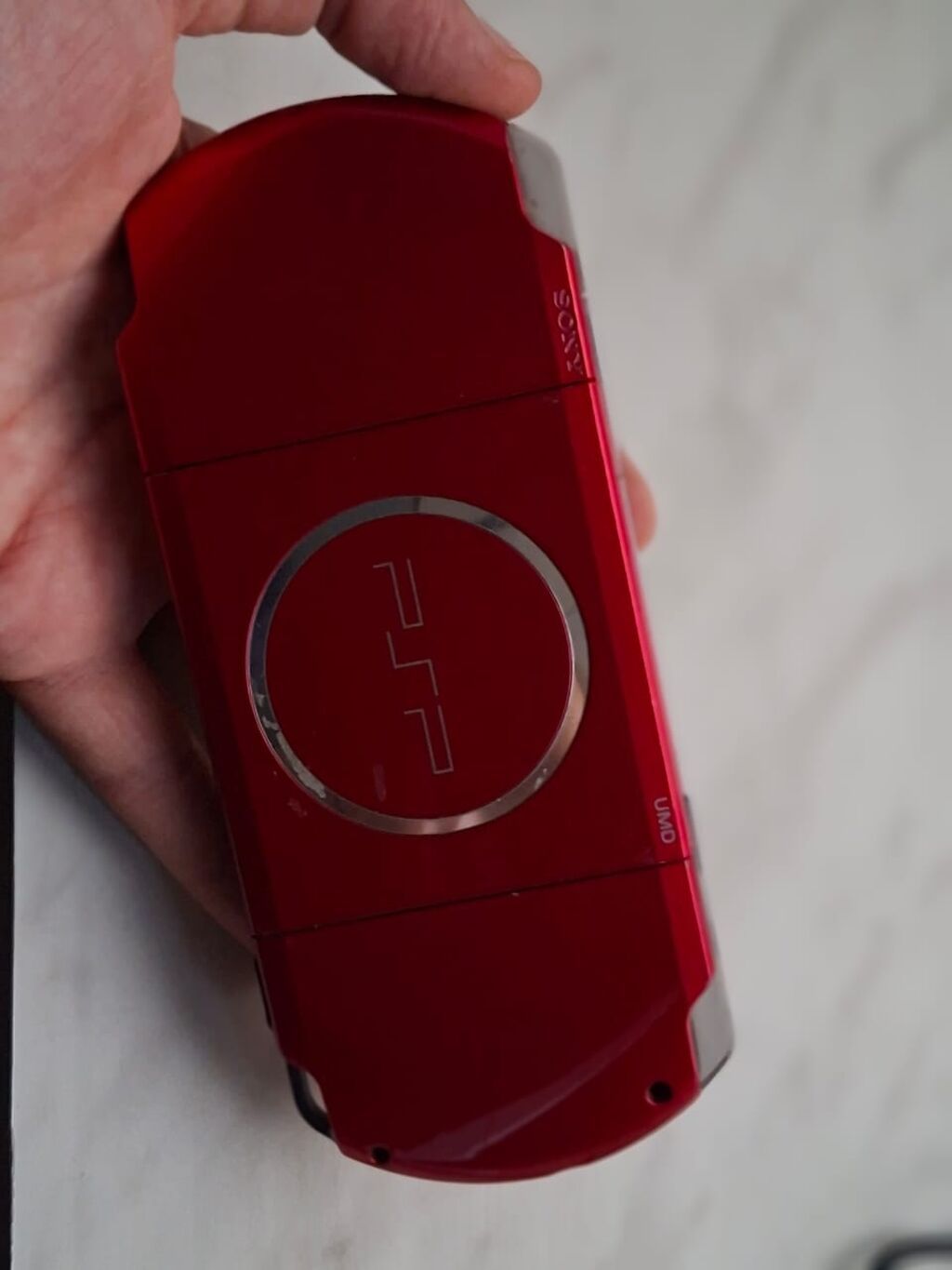 Sony psp 3004 madelidi.prosibkalidi ve icinde oyunlar var Elave — Portativ oyun konsoləri, Digah (2)