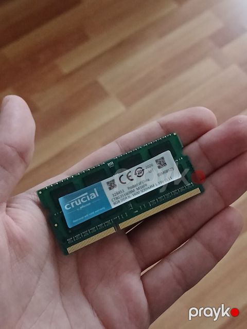 DDR3 Crucial 8GB — Bakı