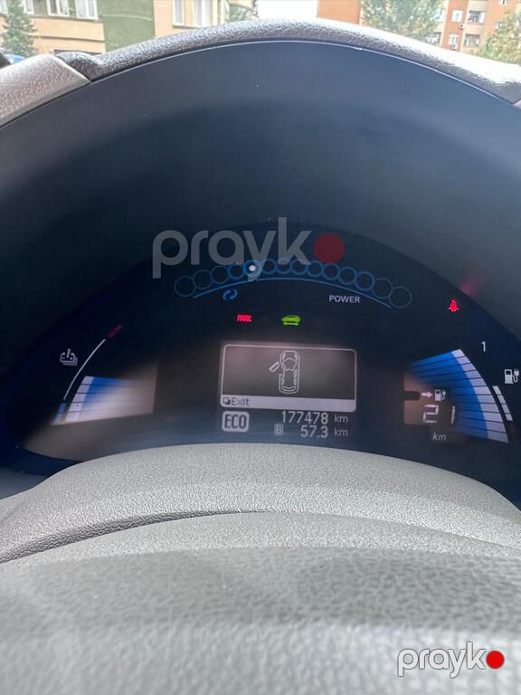 Nissan Leaf, 24 kWh, 2011 il, 177 478 km — Avtomobillər, Bakı (9)