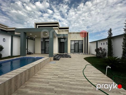 Satılır 4 otaqlı həyət evi/bağ evi 140 m² — Bakı