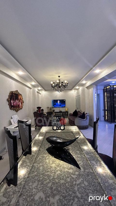 İcarəyə verilir 3 otaqlı yeni tikili 190 m² — Bakı