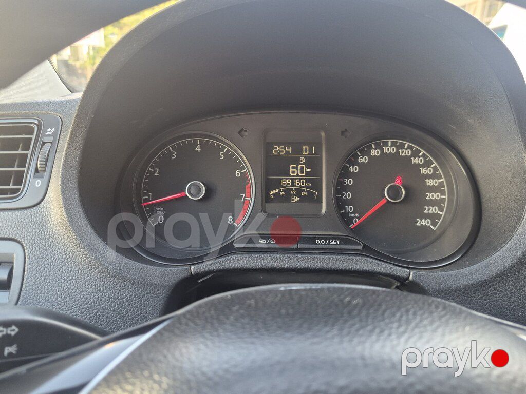 Volkswagen Polo, 1.6 L, 2018 il, 188 121 km — Avtomobillər, Bakı (8)