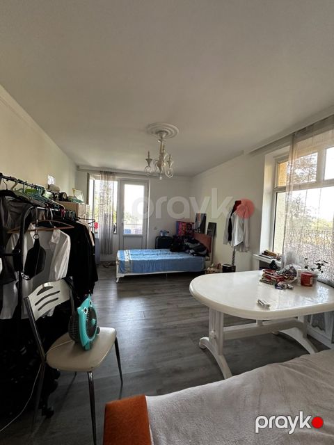 Satılır 1 otaqlı köhnə tikili 32 m² — Bakı