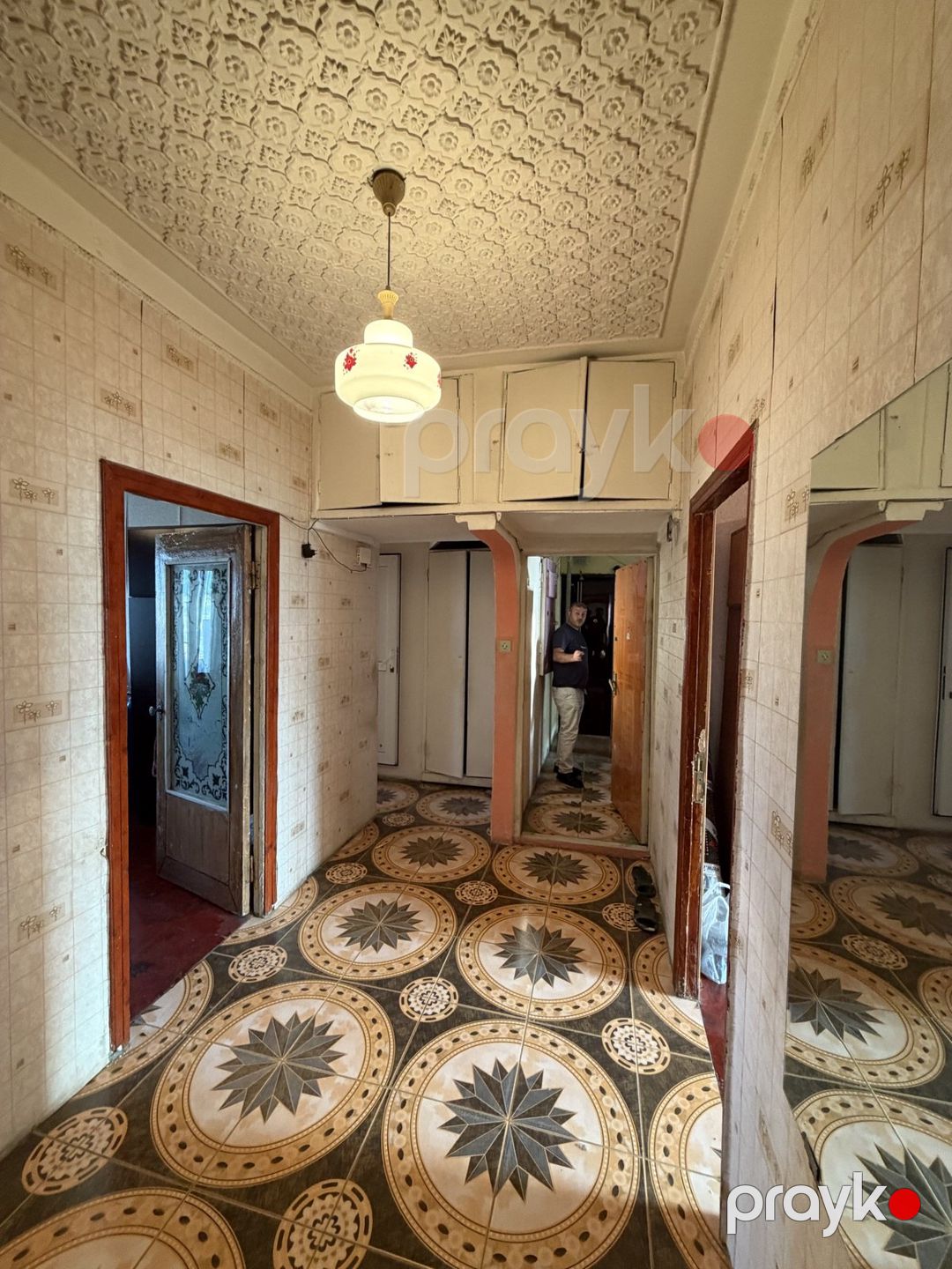 Satılır 4 otaqlı köhnə tikili 110 m² — Mənzil, Bakı (2)
