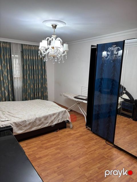 İcarəyə verilir 2 otaqlı köhnə tikili 55 m² — Bakı