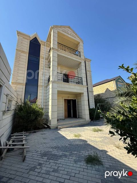 Həyət evi, Xan Şuşinski küç — Bakı