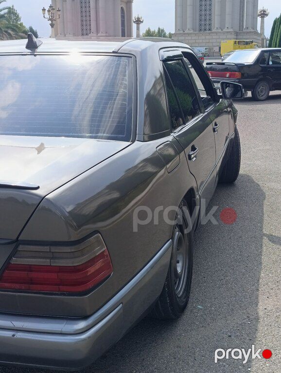 Mercedes 220 E, 2.2 L, 1989 il, 136 452 km — Avtomobillər, Gəncə (7)