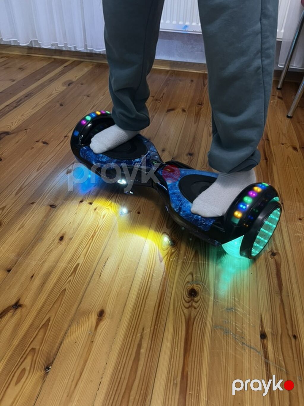 Segway teze kimidi.Cox az istifade olunub.Heyetde sürülmeyib.Tekerleri — Hiroskopler, Qobu (6)