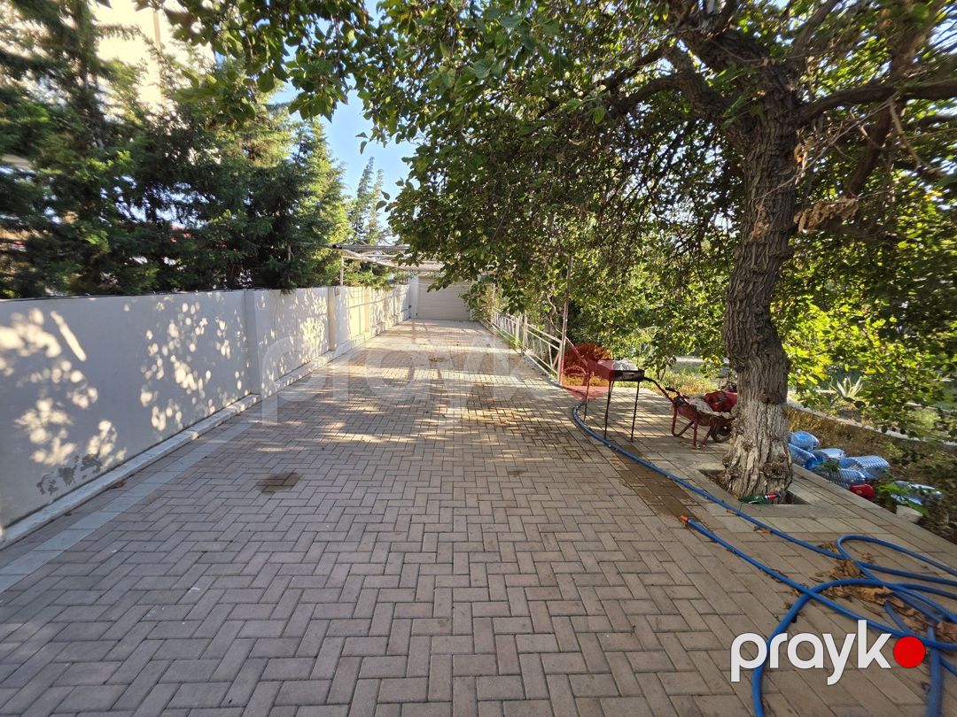 Satılır 4 otaqlı həyət evi/bağ evi 130 m² — Ev, villa, Bakı (2)