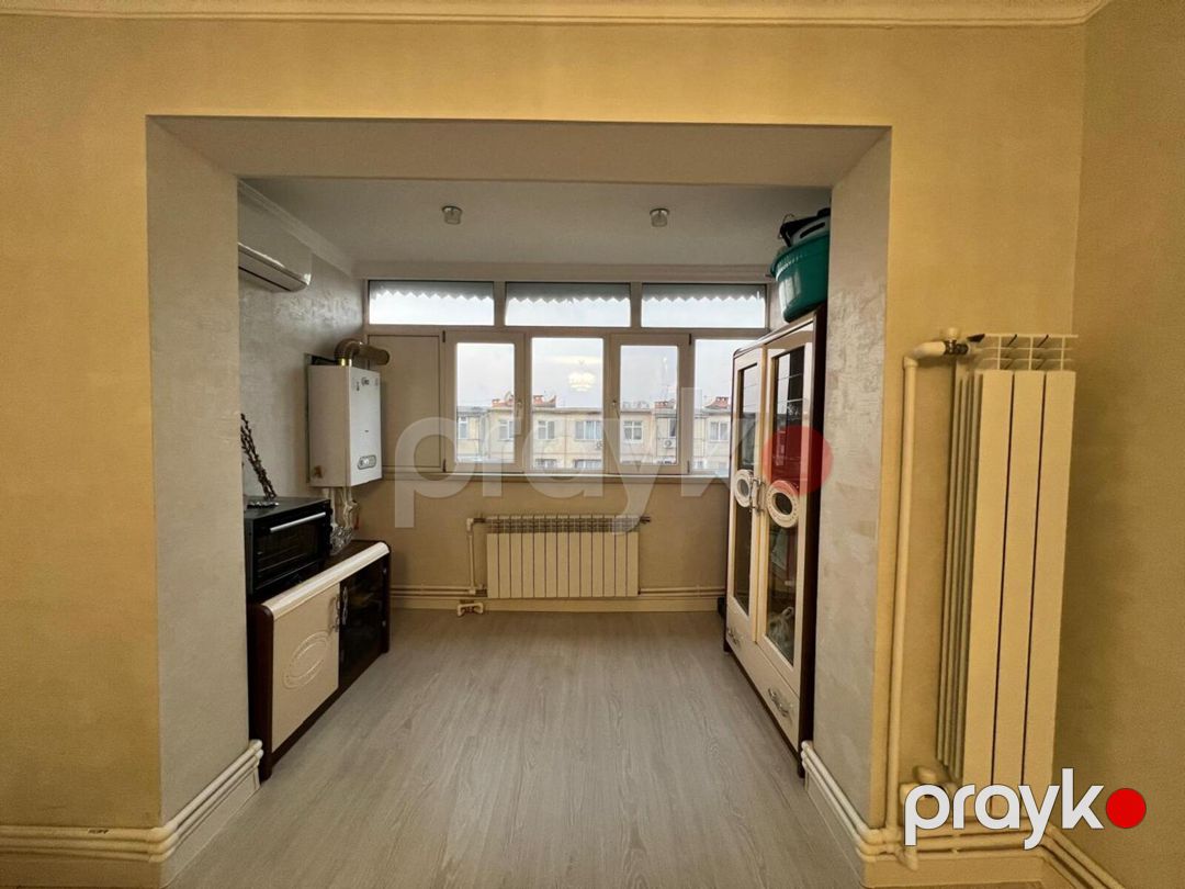 Satılır 3 otaqlı köhnə tikili 70 m² — Mənzil, Bakı (2)