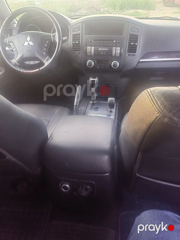 Mitsubishi Pajero, 3.5 L, 2011 il, 186 000 km — Avtomobillər, Bakı (8)