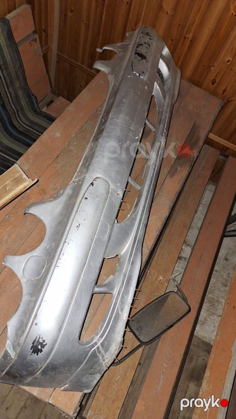 Mercedes dördfara buferi tam Təsvir: - Material: Plastik kompozit — Xırdalan