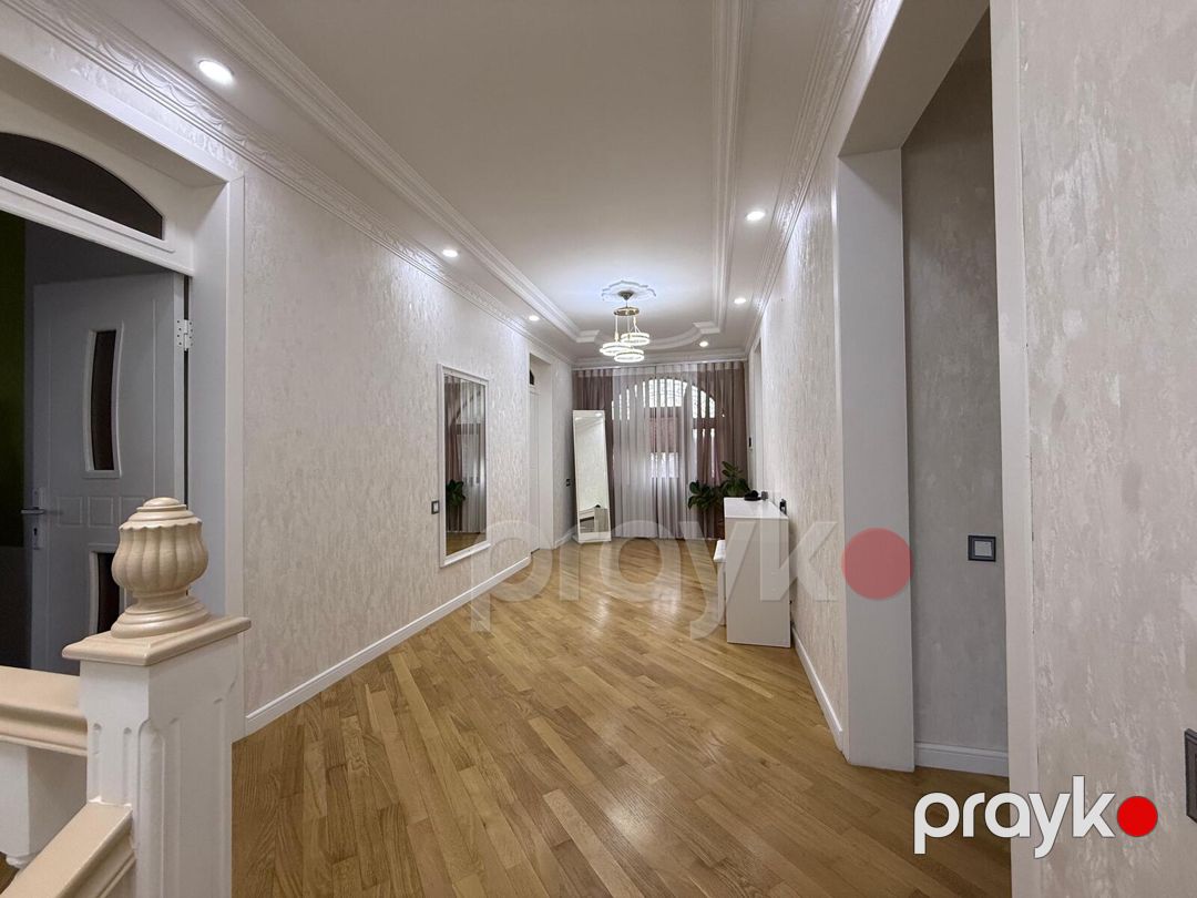 Satılır 6 otaqlı həyət evi/bağ evi 330 m² — Ev, villa, Bakı (12)