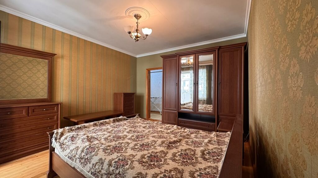 Kiraye ev_tibb unversetine yaxin 9/7 mertebesinde 4 otaqli ev 900 azn — Mənzil, Bakı (9)
