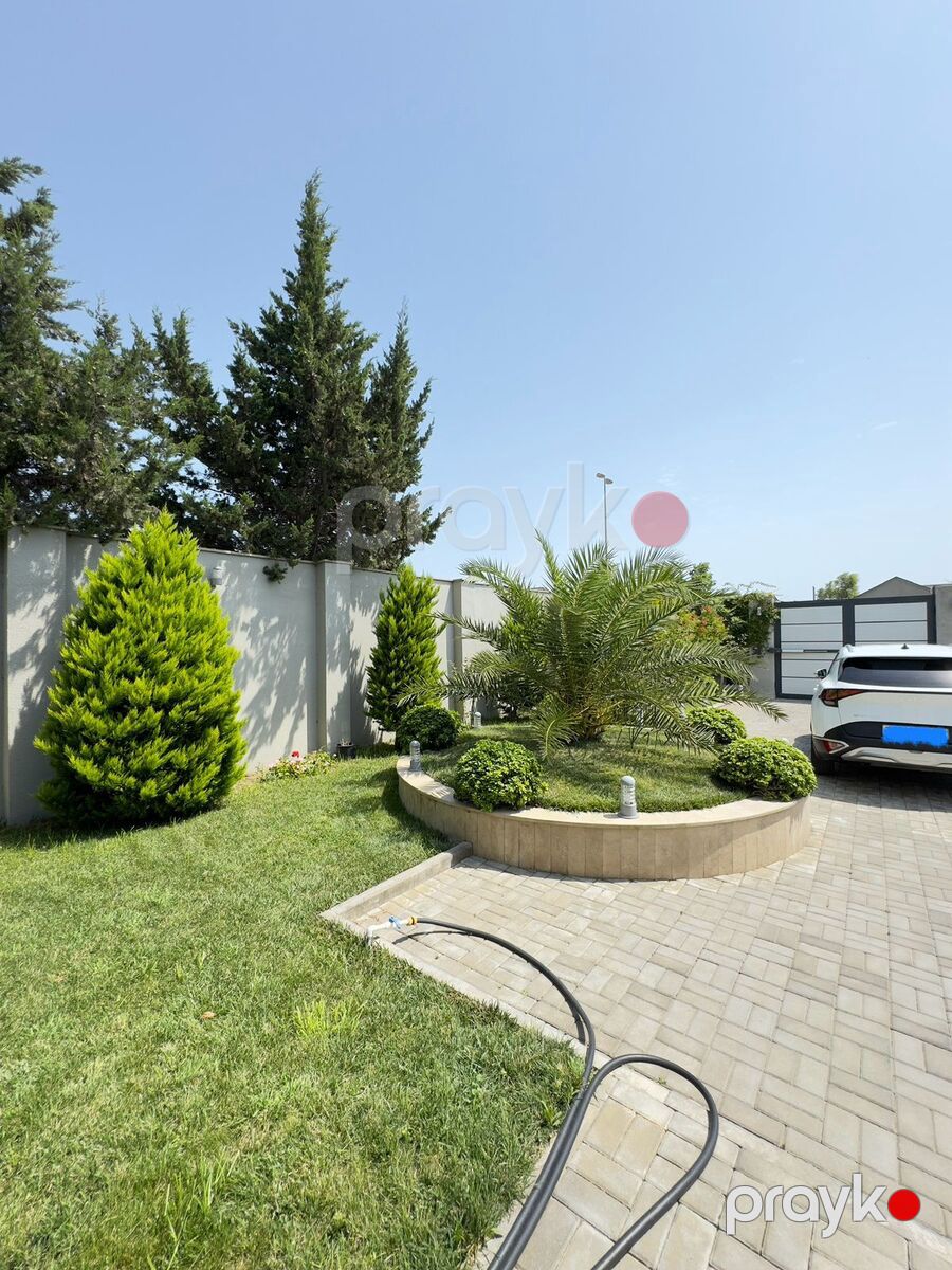 Satılır 5 otaqlı həyət evi/bağ evi 400 m² — Ev, villa, Bakı (9)