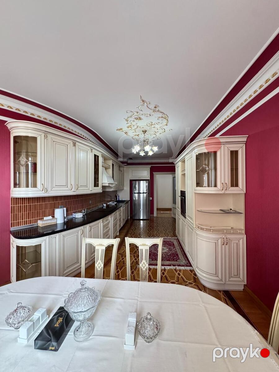 Satılır 4 otaqlı yeni tikili 250 m² — Mənzil, Bakı (8)