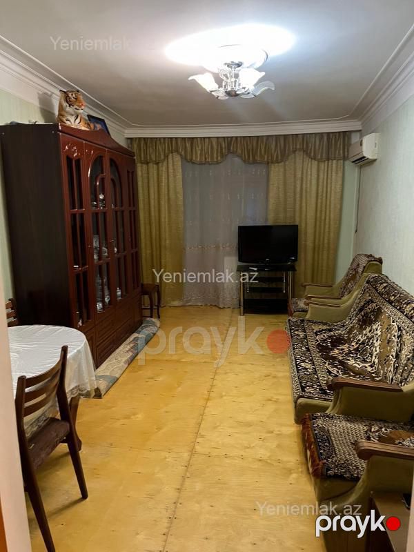 Satılır 2 otaqlı Bina evi menzil (Köhnə tikili), 55 m², 5-ci mikrorayon — Mənzil, Sumqayıt (4)