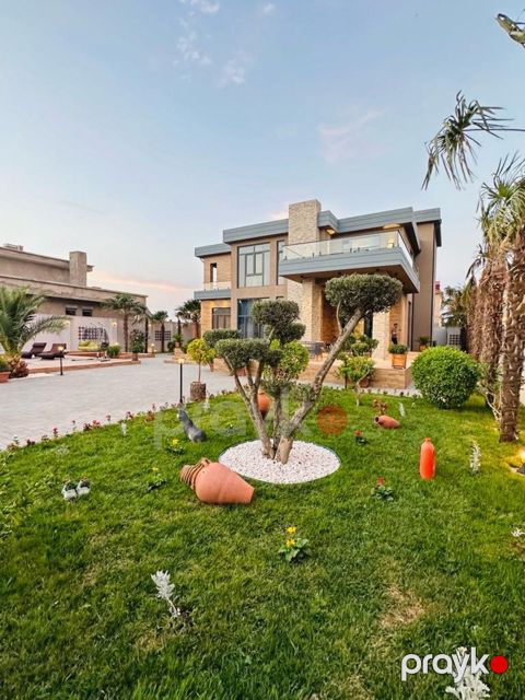 İcarəyə verilir 6 otaqlı həyət evi/bağ evi 500 m² — Bakı