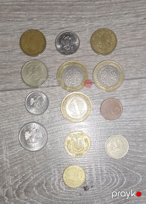 Xarici ölkələrdən fərqli metal pullar toplusu koleksiyon üçün çox — Bakı