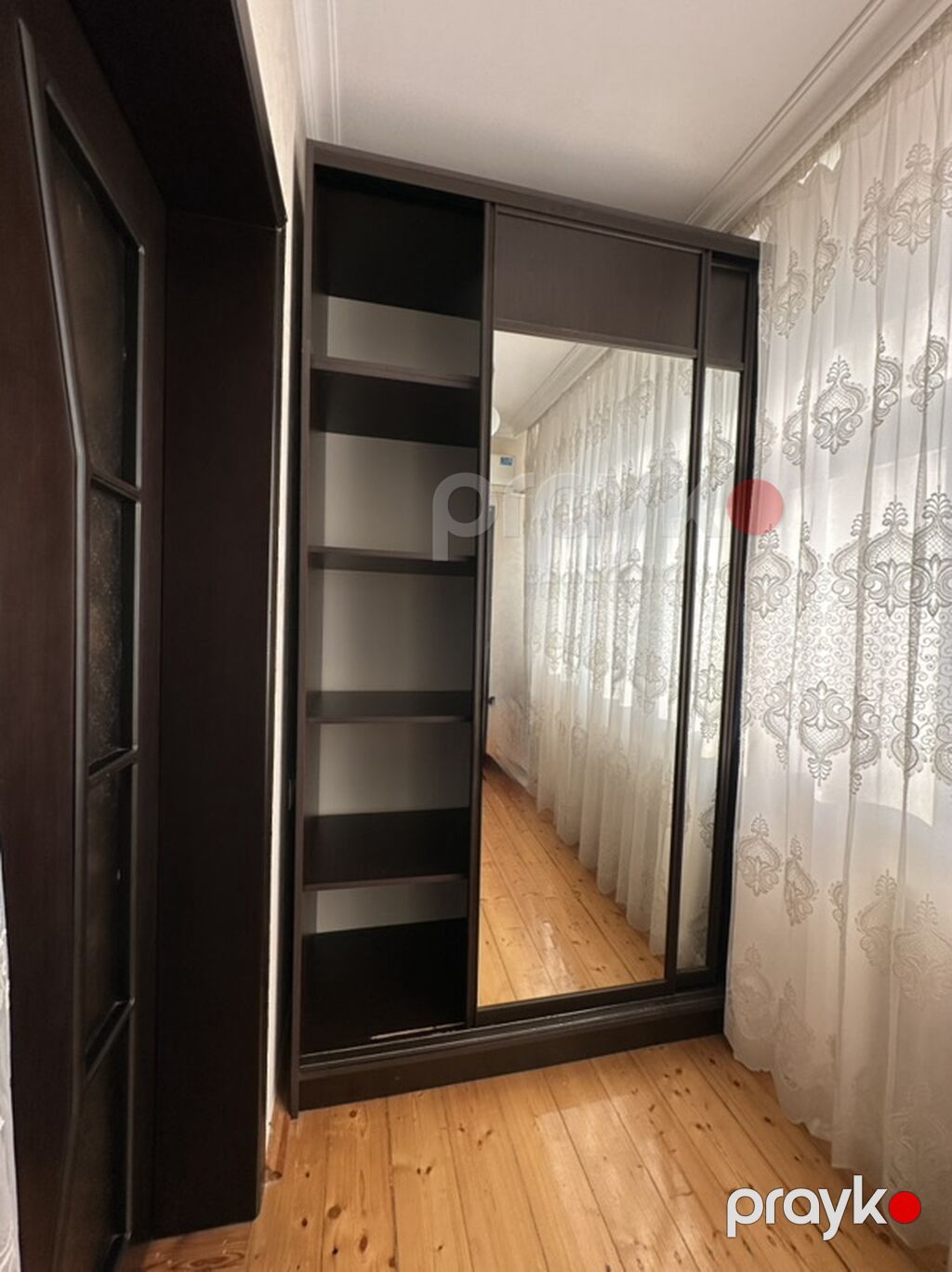 İşlənmiş, 2 qapılı, Güzgülü, Qəhvəyi, Kupe, Düz dolab — Şkaflar, Bakı (2)
