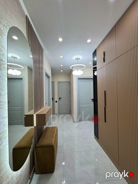 Satılır 3 otaqlı köhnə tikili 80 m² — Bakı
