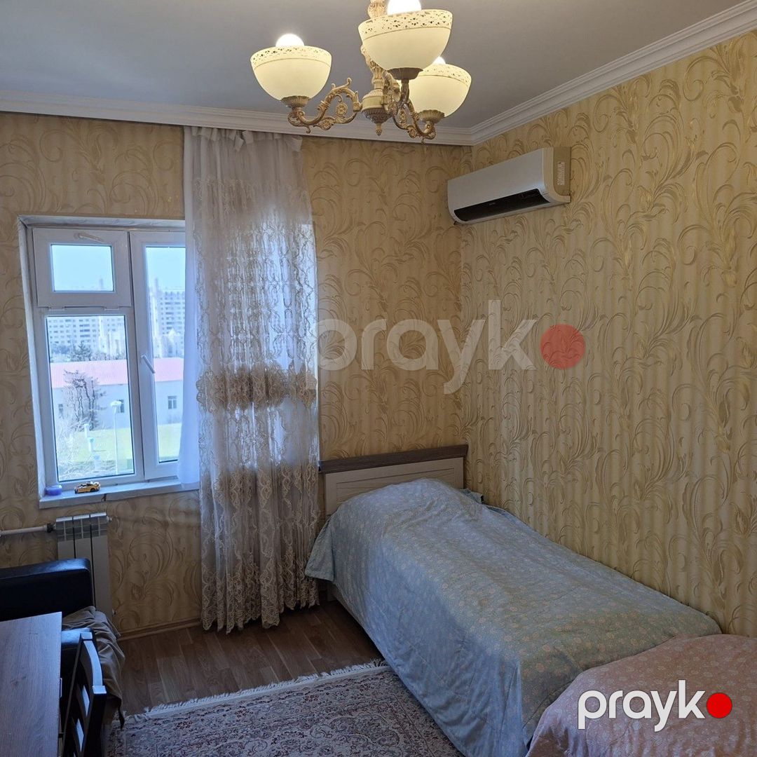 Satılır 4 otaqlı köhnə tikili 95 m² — Mənzil, Bakı (10)