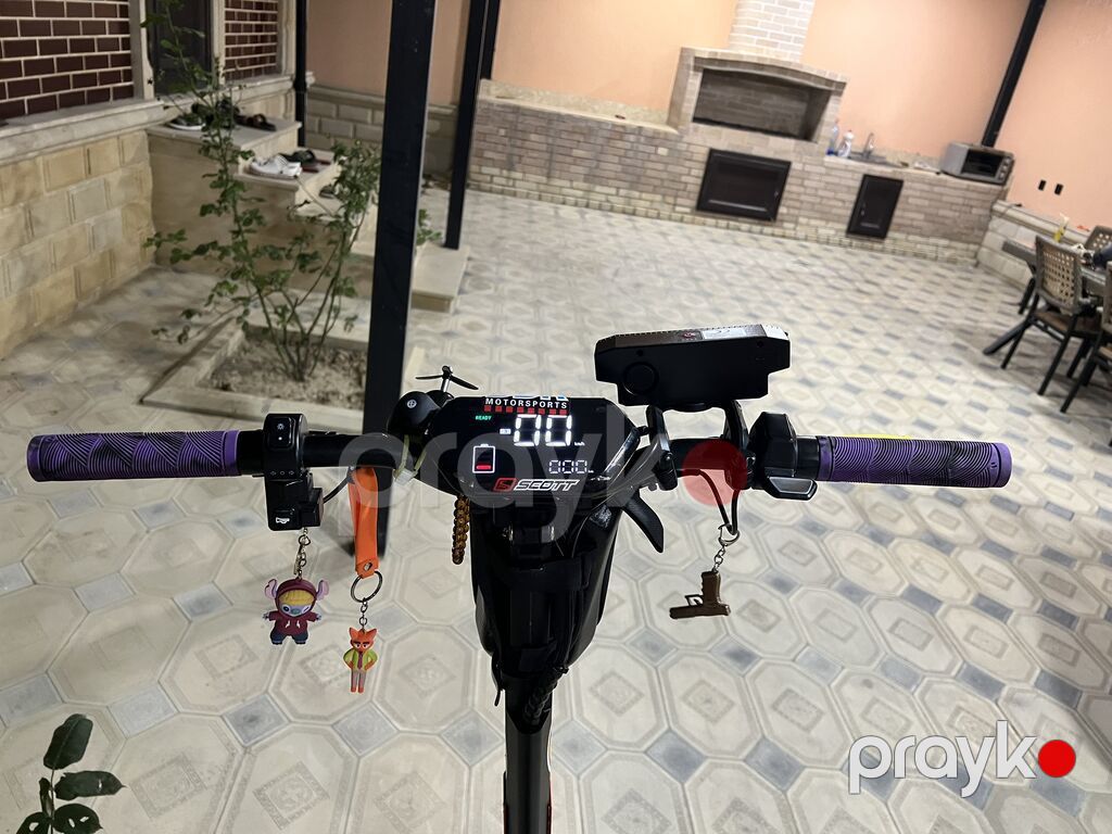 Yeni Elektrik samokat 10", 1000 Vt, 45 km/s — Skuterlər, Bakı (10)
