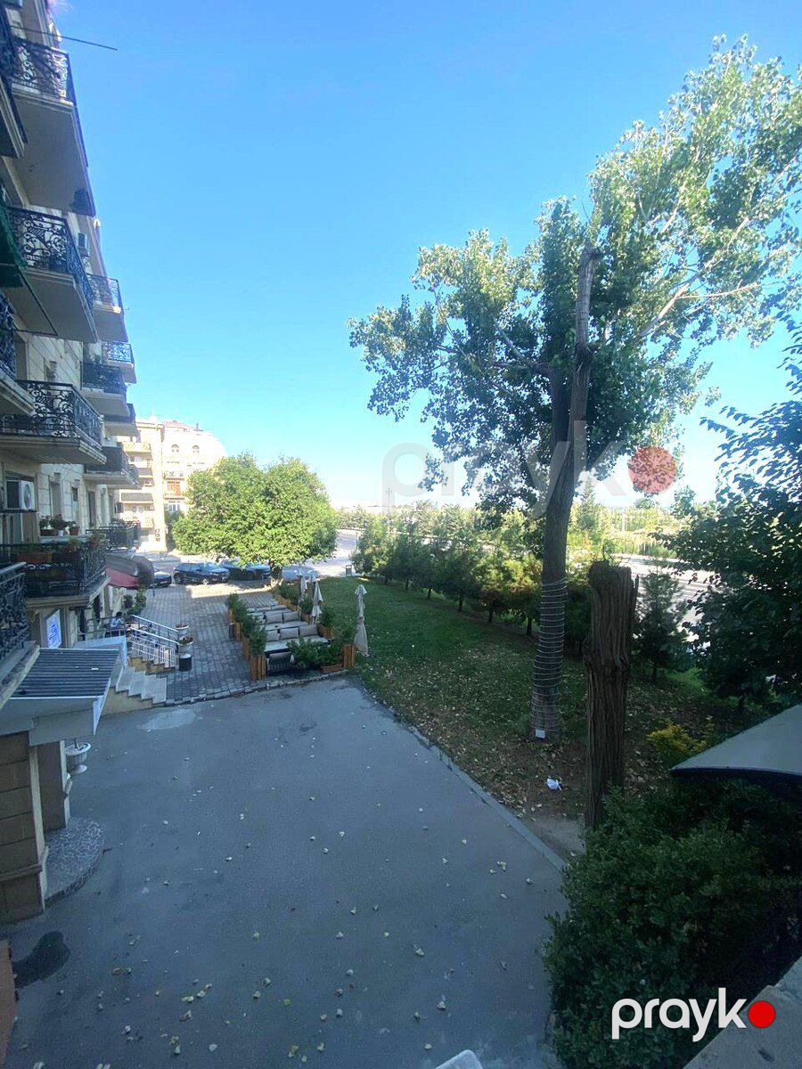 Satılır 2 otaqlı köhnə tikili 45 m² — Mənzil, Bakı (2)