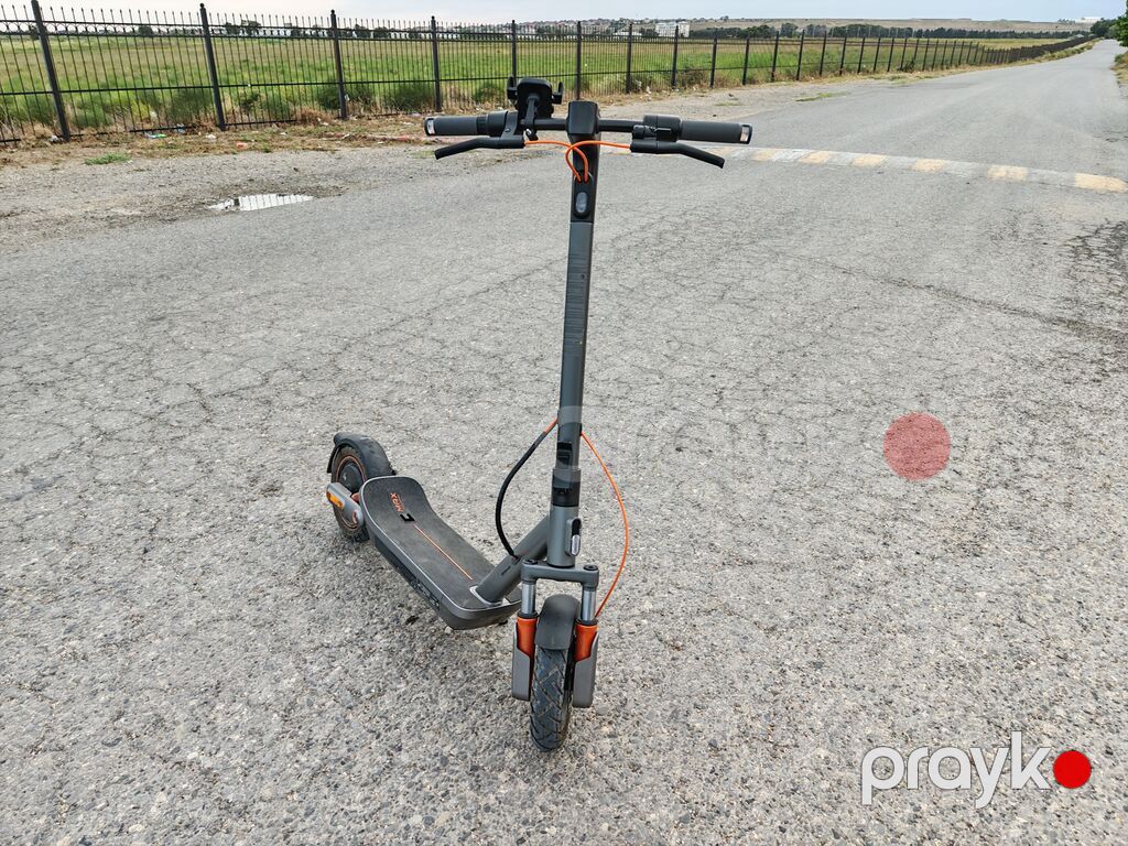 Xiaomi Electric Scooter 6 Max – güclü və rahat şəhər nəqliyyatı — Skuterlər, Bakı (4)
