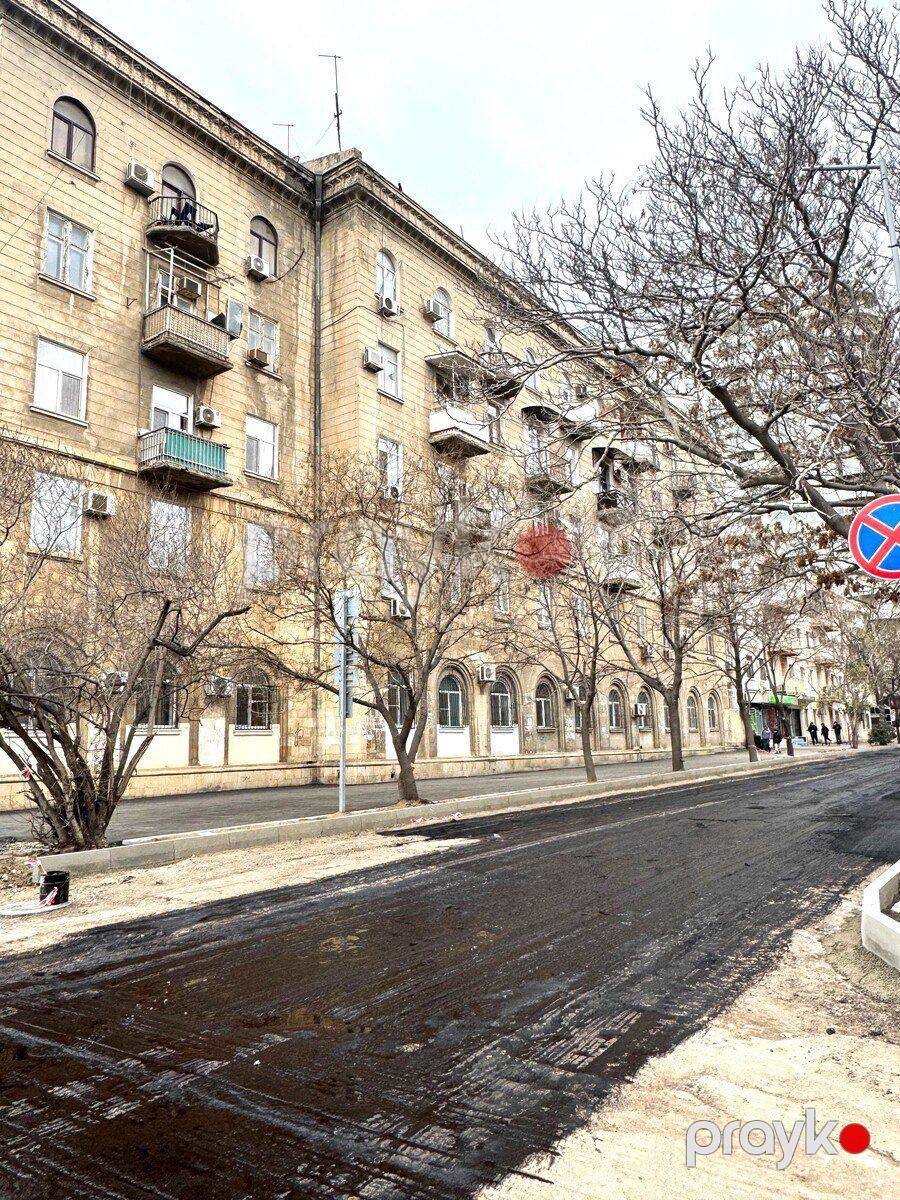 Satılır 2 otaqlı köhnə tikili 40 m² — Mənzil, Bakı (2)
