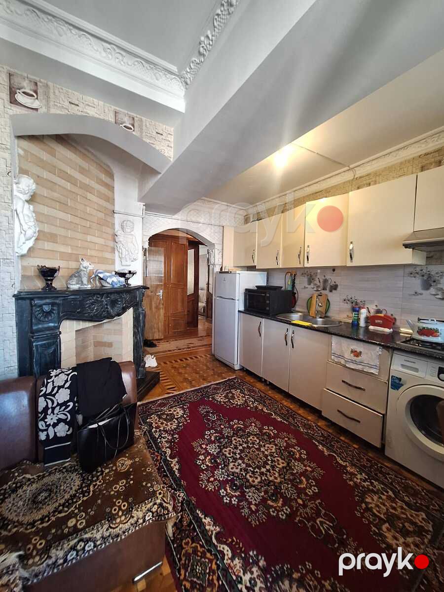 Satılır 2 otaqlı köhnə tikili 75 m² — Mənzil, Bakı (7)