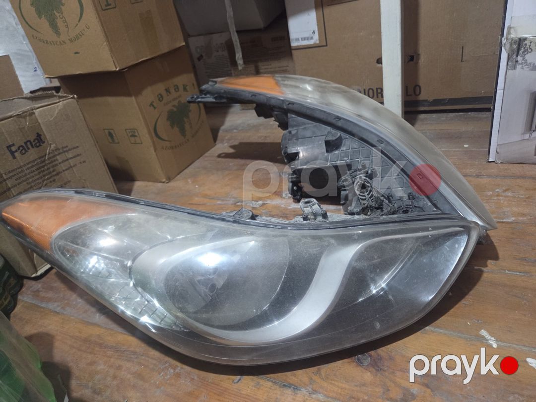 Hyundai Elantra 2011-2013 faraları — Ehtiyat hissələri və aksesuarlar, Bakı (2)