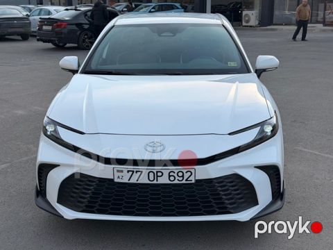 Toyota Camry, 2.5 L, 1.016 kWh, 2025 il, 39 250 km — Bakı