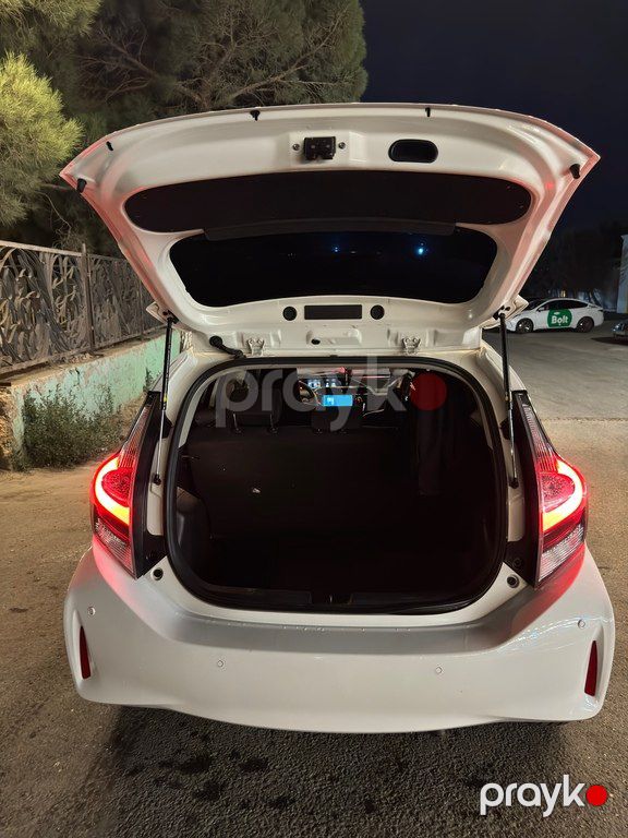 Toyota Aqua, 1.5 L, 0.87 kWh, 2019 il, 140 000 km — Avtomobillər, Bakı (8)