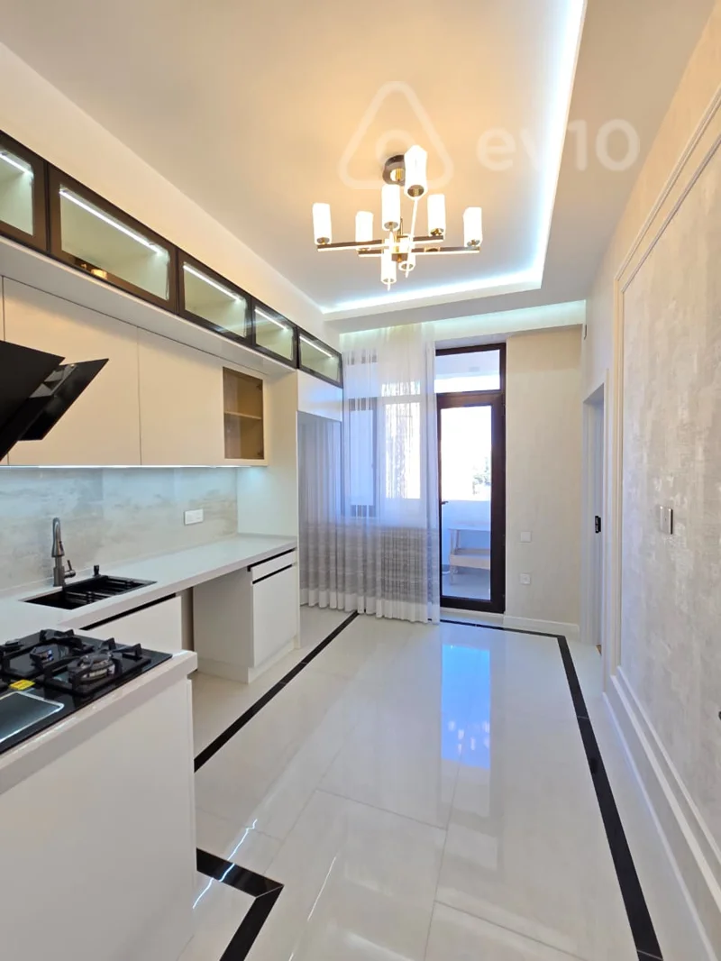 3 otaqlı mənzil, 87 m², R.Rüstəmov — Mənzil, Bakı (10)