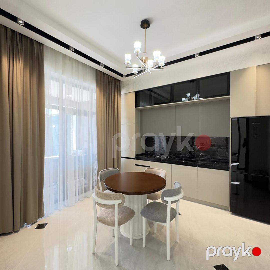Satılır 4 otaqlı həyət evi/bağ evi 200 m² — Ev, villa, Bakı (10)