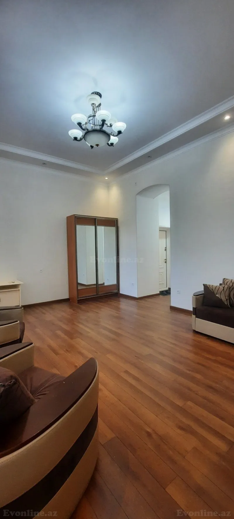 Kirayə verilir 3 otaqlı Mənzil Köhnə tikili 110 m² Bakı, Yasamal r., Nizami m — Mənzil, Bakı (7)