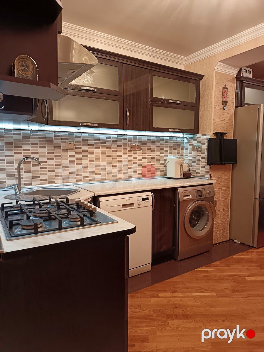 Satılır 3 otaqlı köhnə tikili 85 m² — Mənzil, Bakı (9)