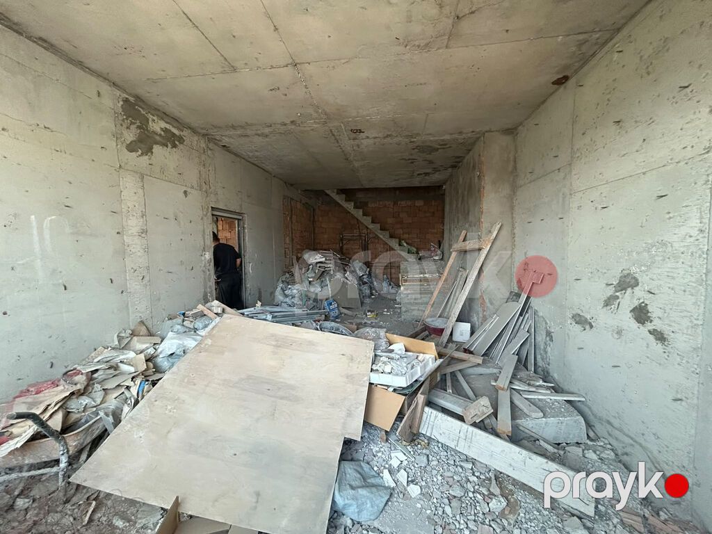28 May 123 kvadratmetr 3 otaq duplex mənzil Satılır kupça var — Mənzil, Bakı (2)