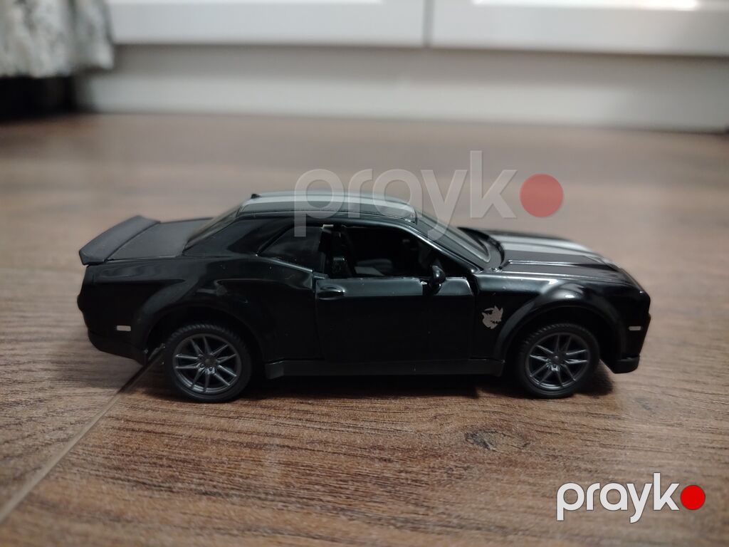 Məhsul: Metal model maşın – Dodge Challenger (qara), sport zolaqları — Modellar, Bakı (4)